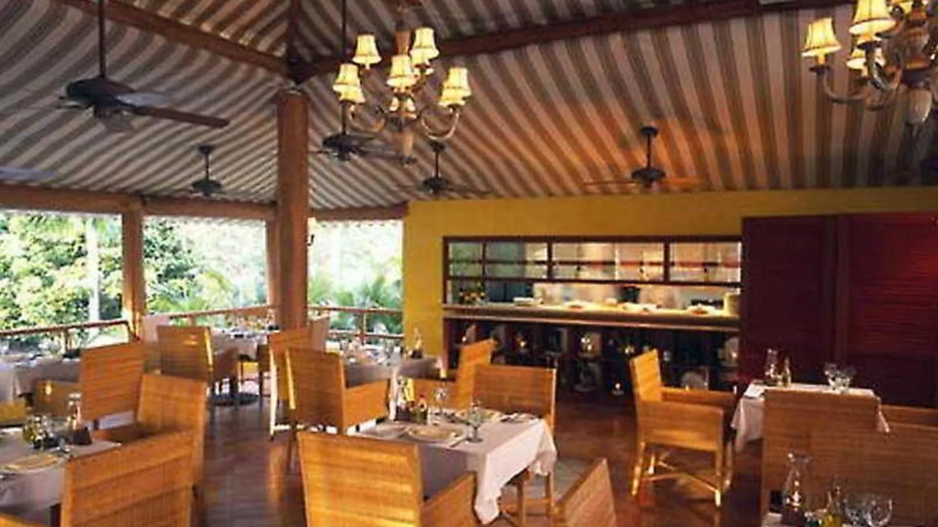 Turtle Beach, A Tribute Portfolio All Inclusive Hotel Christ Church