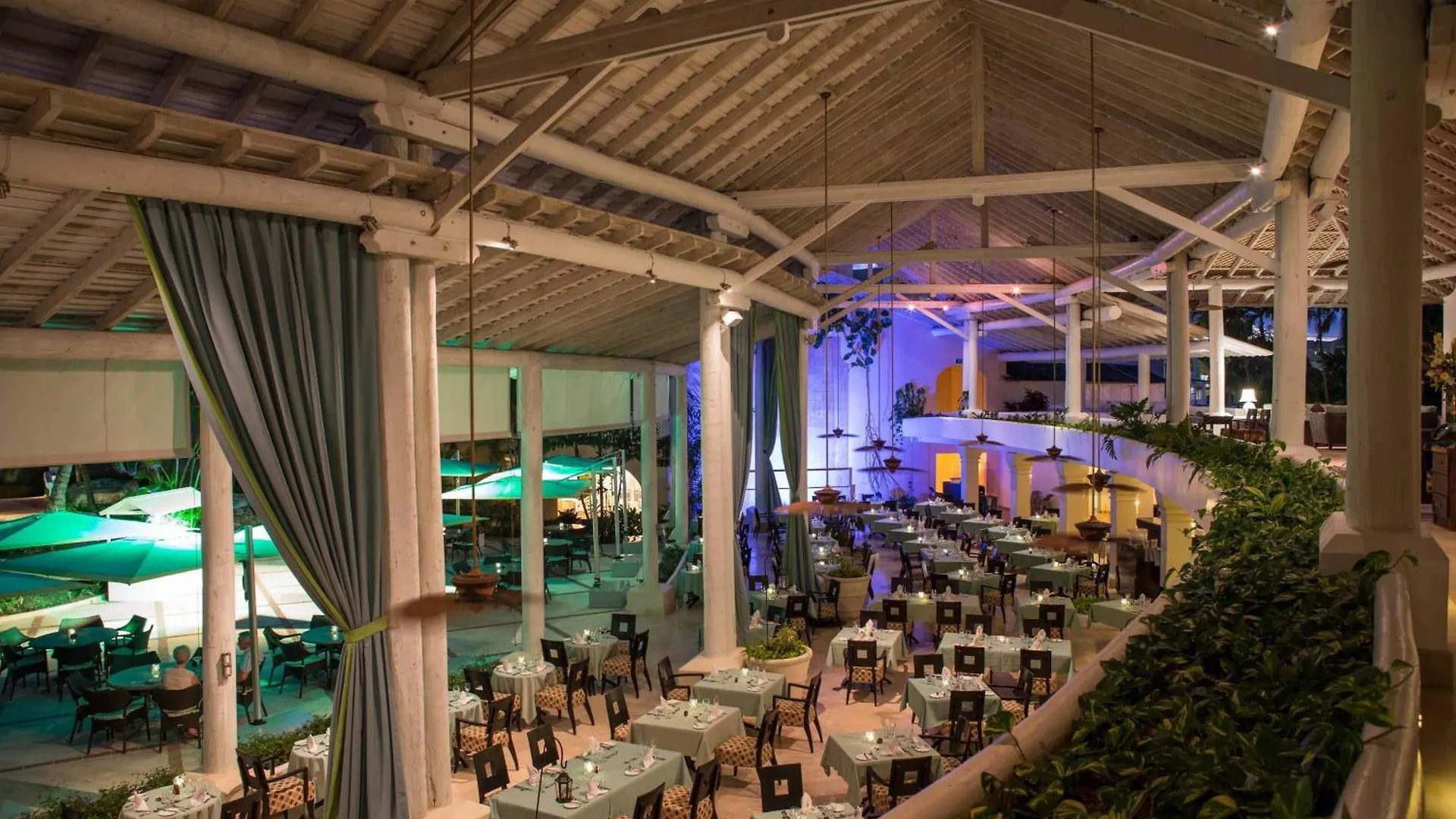 Turtle Beach, A Tribute Portfolio All Inclusive Hotel Christ Church 4*,  Barbados
