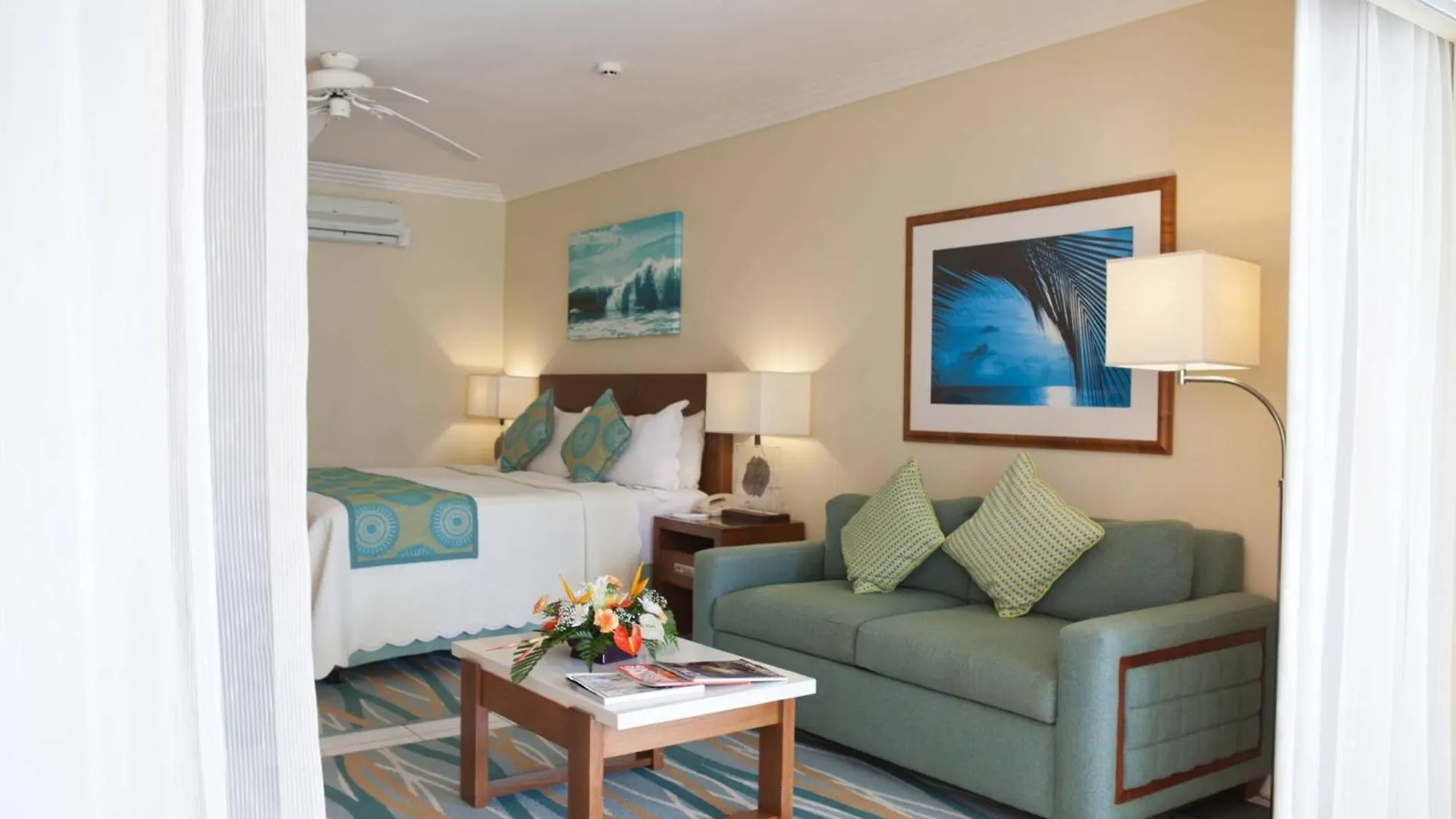 Turtle Beach, A Tribute Portfolio All Inclusive Hotel Christ Church Resort
